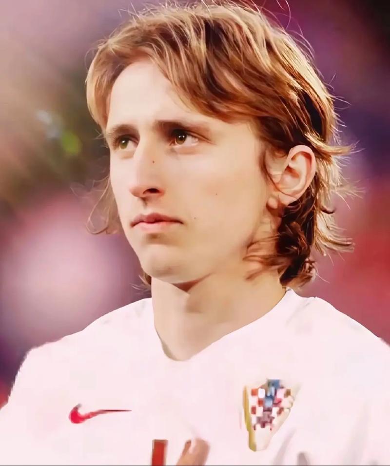 中超-张玉宁传射法比奥梅开二度 国安大胜泰山